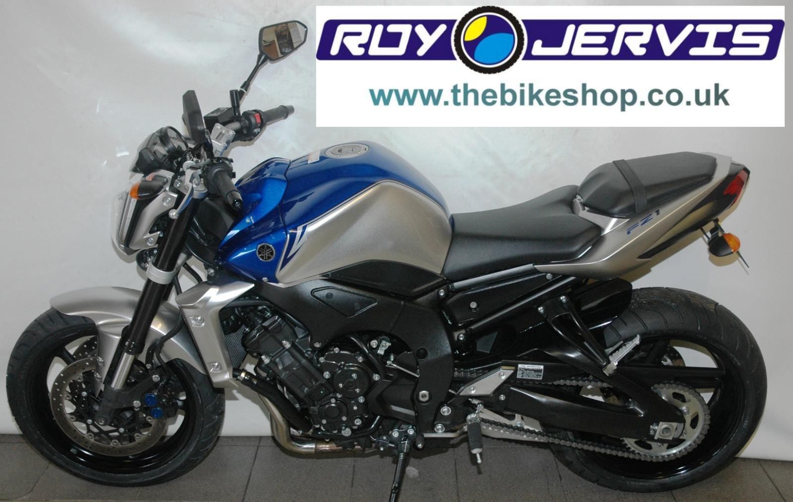 2014 (14) Yamaha FZ1 N 1000cc Naked Blue 1 Owner ONLY 4000 