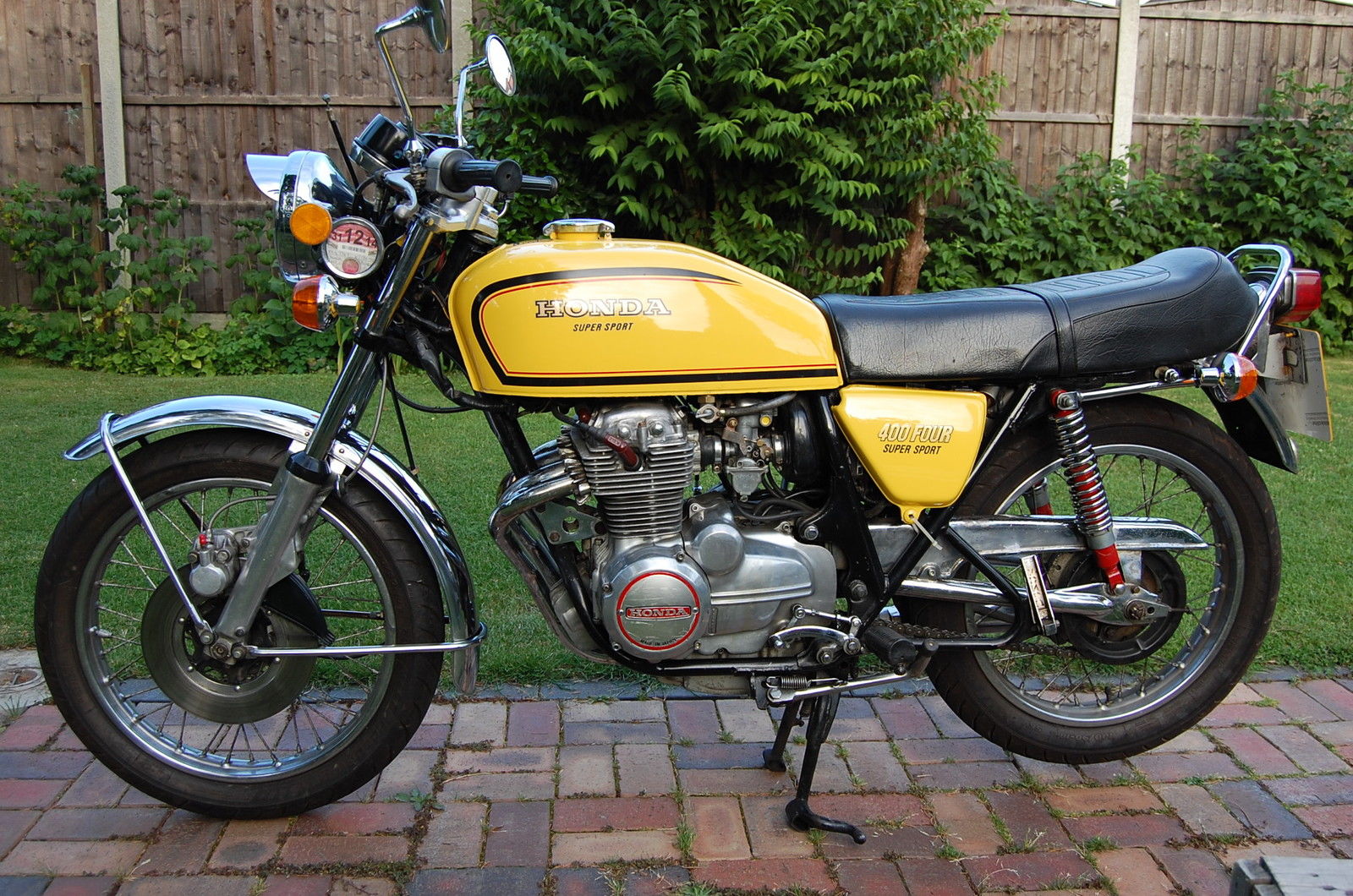 honda-cb400-four-400-4-f2-1978-classic-motorcycle